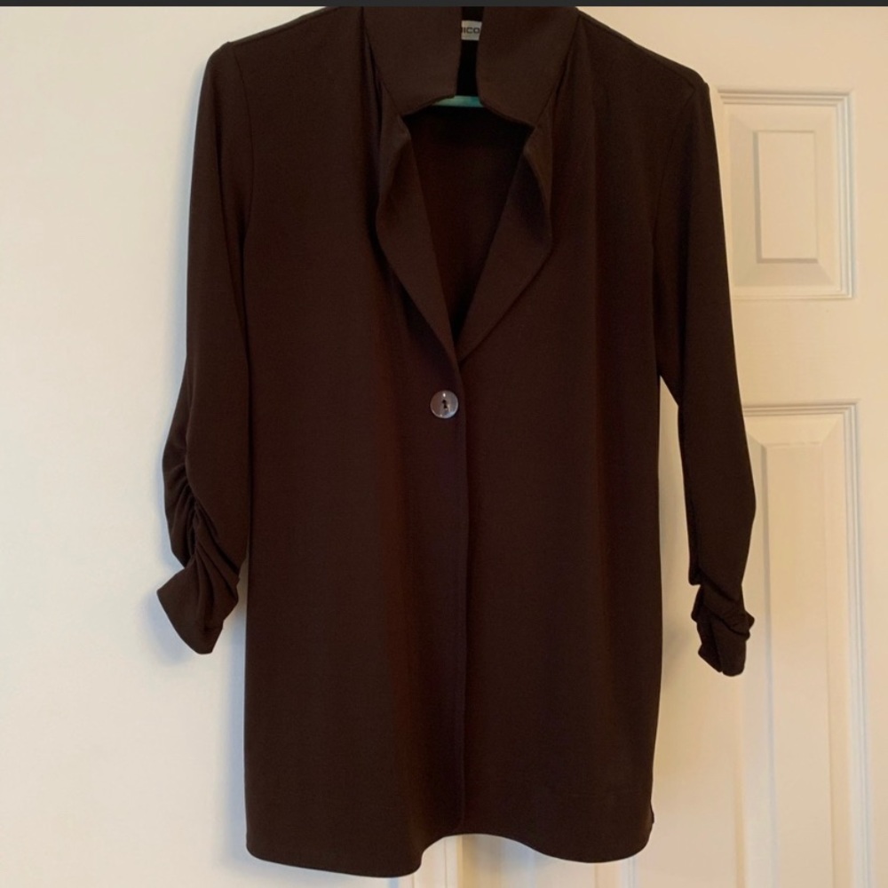 Women’s bundle size small - Picture 3 of 8